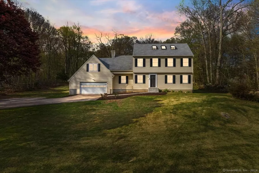 256 Bloomingdale Road, Waterford, CT 06375