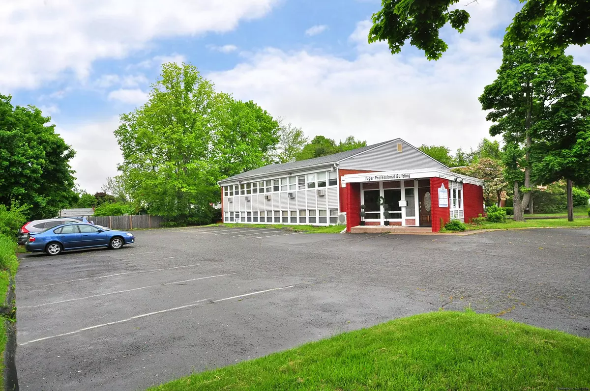 Manchester, CT 06040,357 East Center Street
