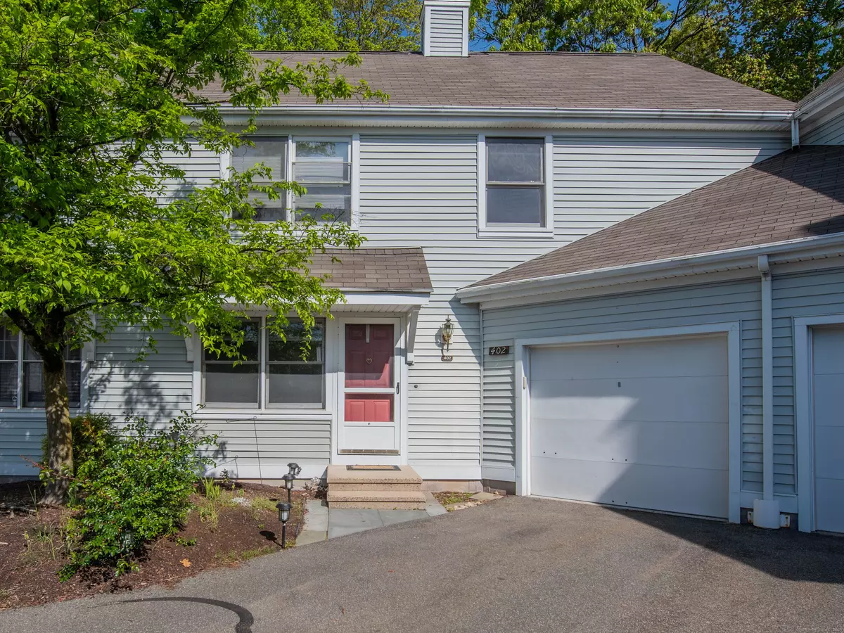 Rocky Hill, CT 06067,402 Briarwood Court #402