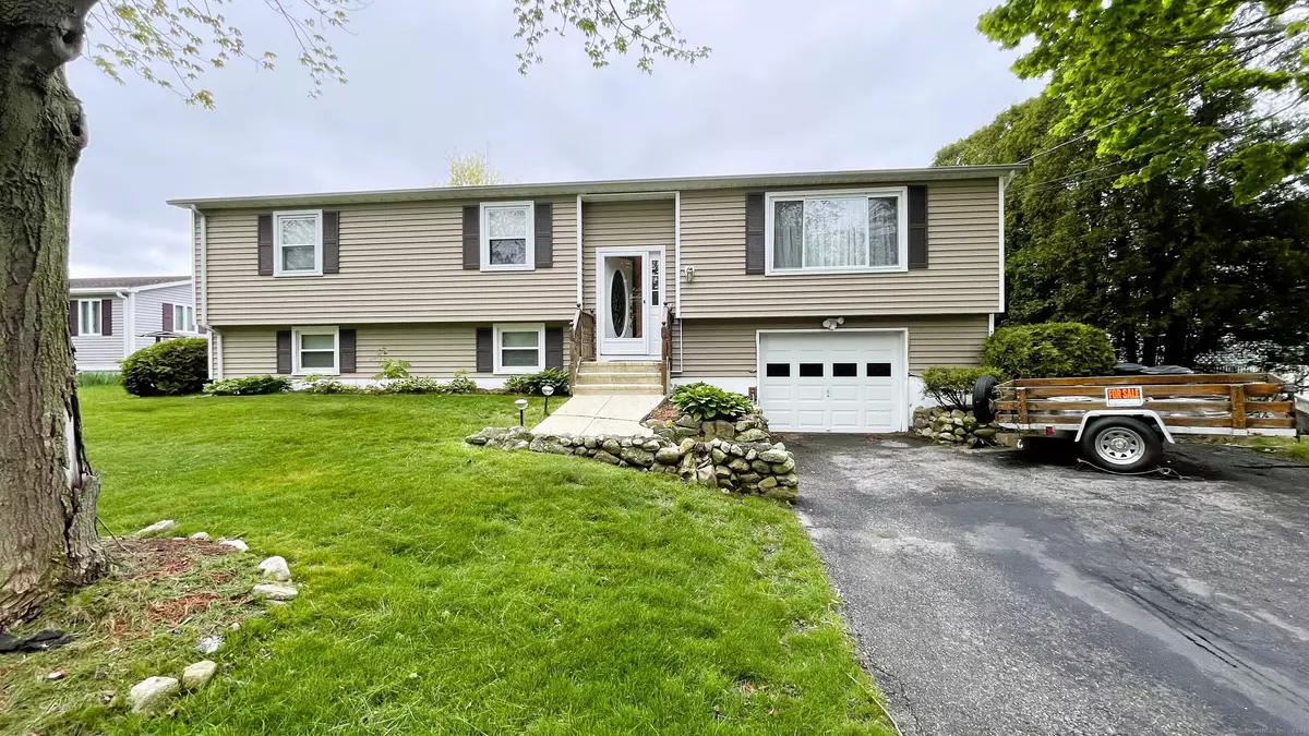 Groton, CT 06340,15 Skyview Terrace