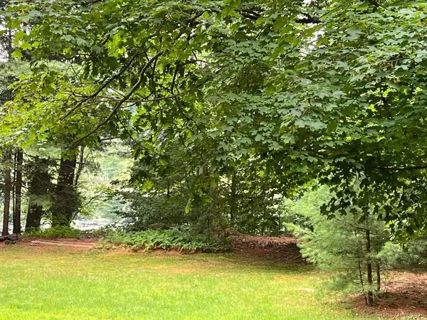 Portland, CT 06480,420 Cox Road ## 5