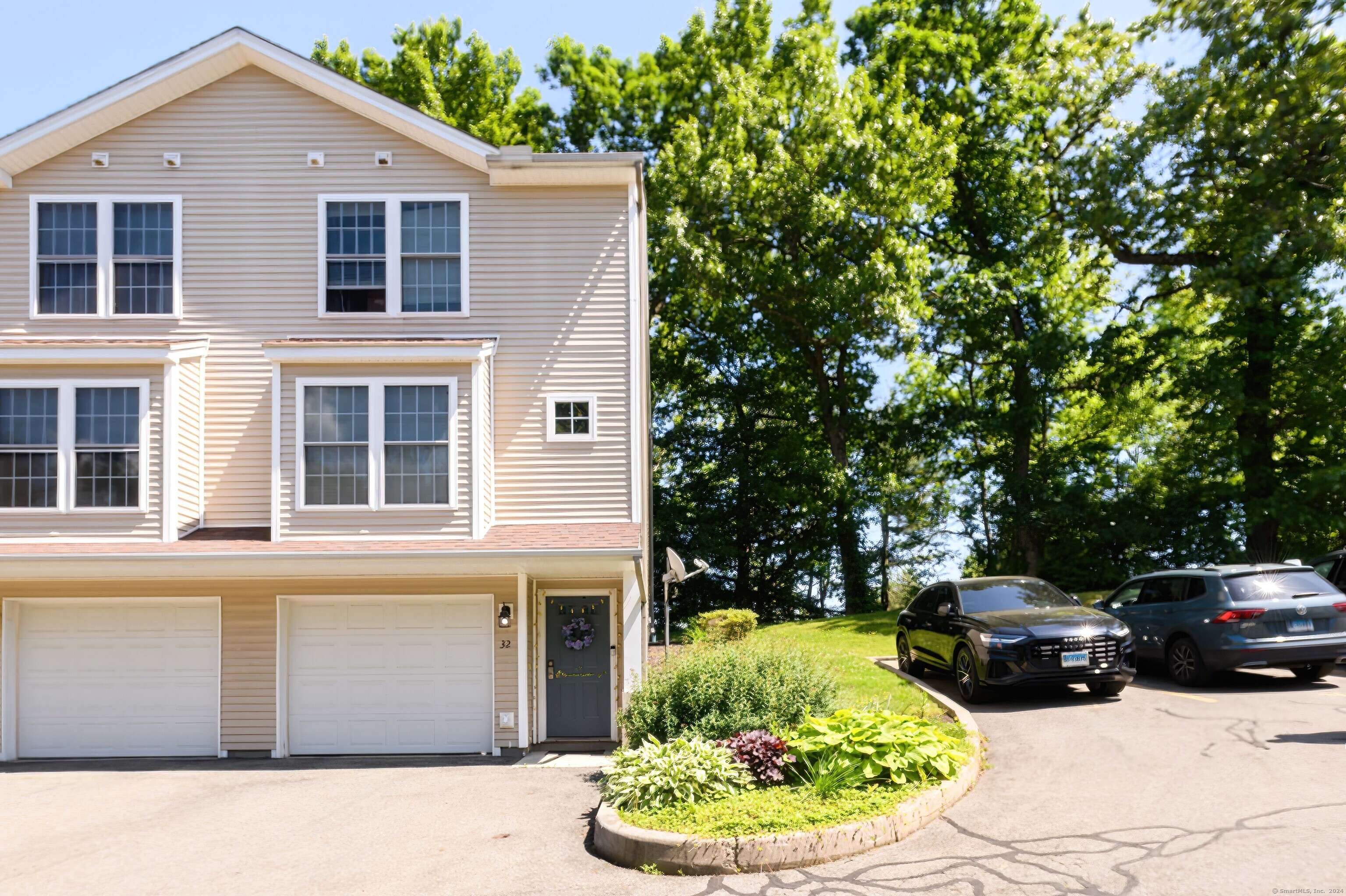 245 East Woodland Street #32, Meriden, CT 06451