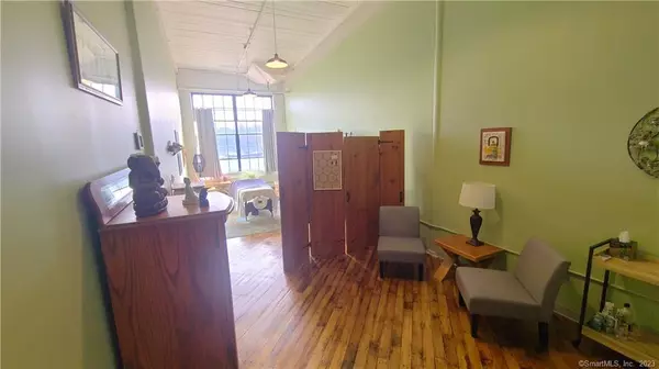 642 Hilliard Street #1317, Manchester, CT 06042
