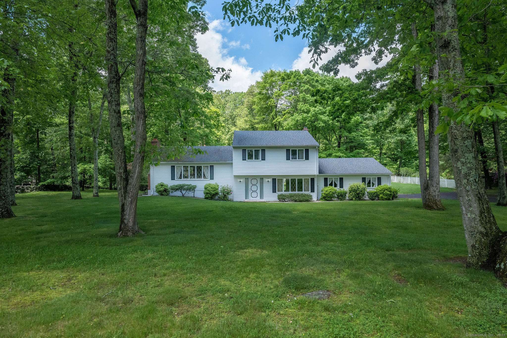 69 Squires Road, Madison, CT 06443