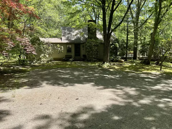 273 Wyassup Road, North Stonington, CT 06388