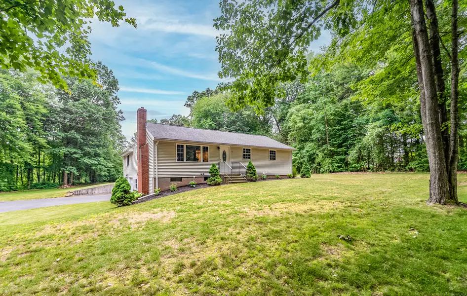 78 Wapping Wood Road, Ellington, CT 06029