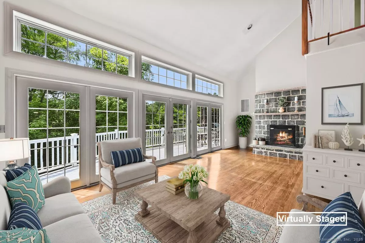 Southbury, CT 06488,409 Tepi Drive