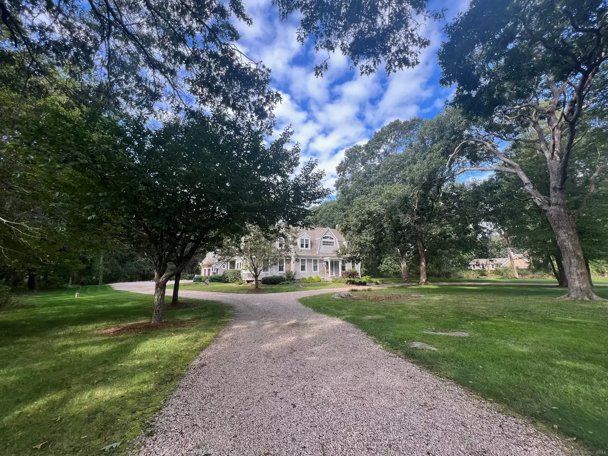 Stonington, CT 06378,112 Wamphassuc Road