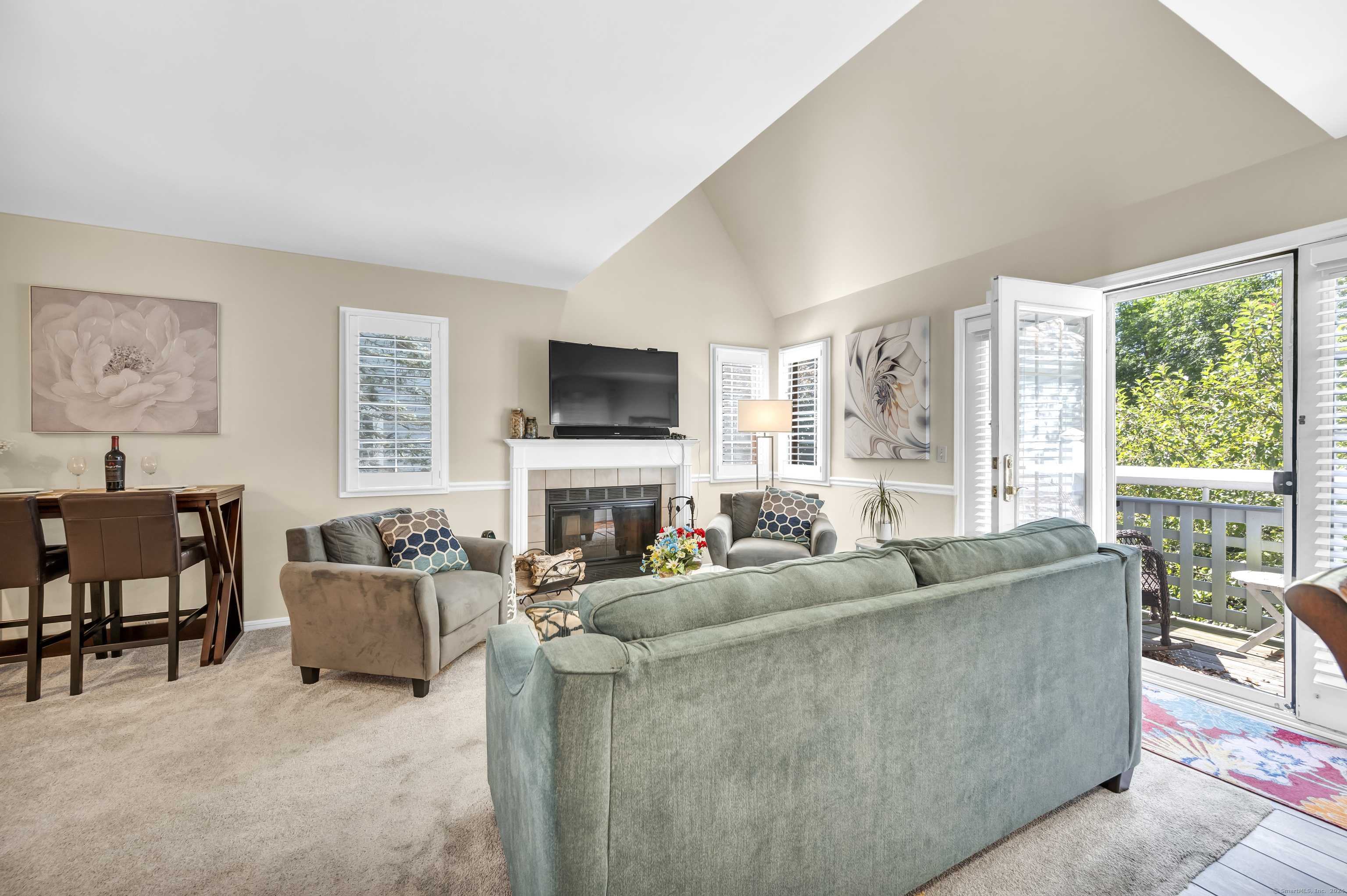 2021 Old Pond Lane #2021, Norwich, CT 06360