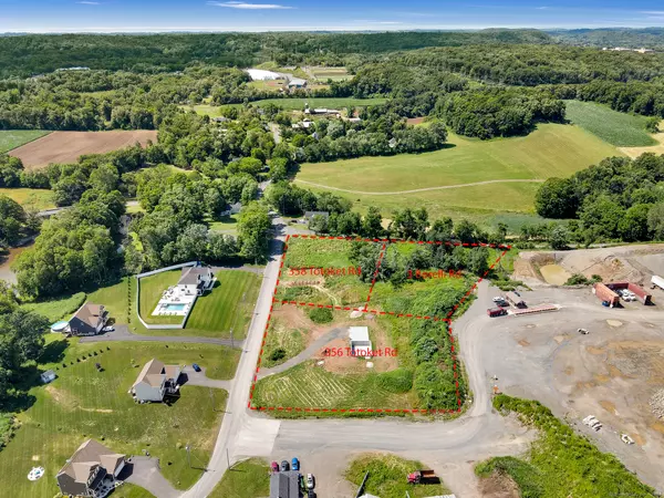 North Branford, CT 06471,358 Totoket Road