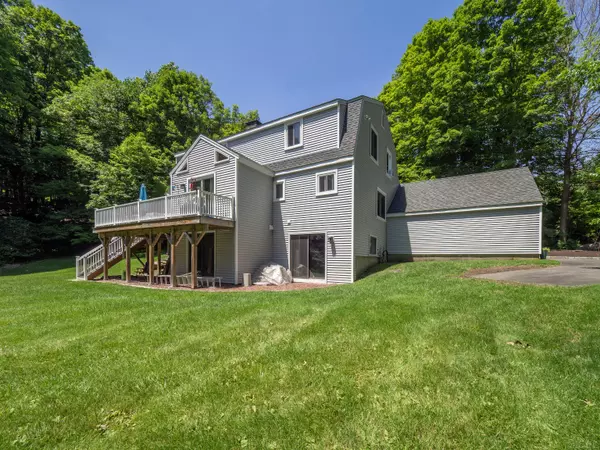 Ridgefield, CT 06877,125 West Mountain Road