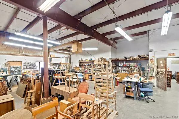 East Hartford, CT 06118,210 Brewer Street