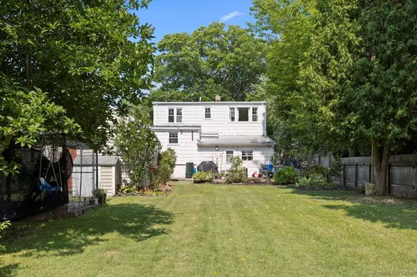 Norwalk, CT 06851,52 Walter Avenue