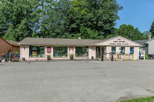 18 Kent Road South, Cornwall, CT 06754