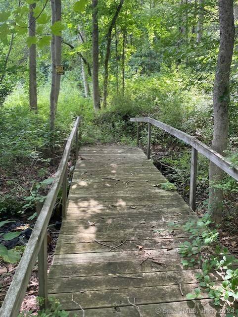 Ashford, CT 06278,Seckar Road