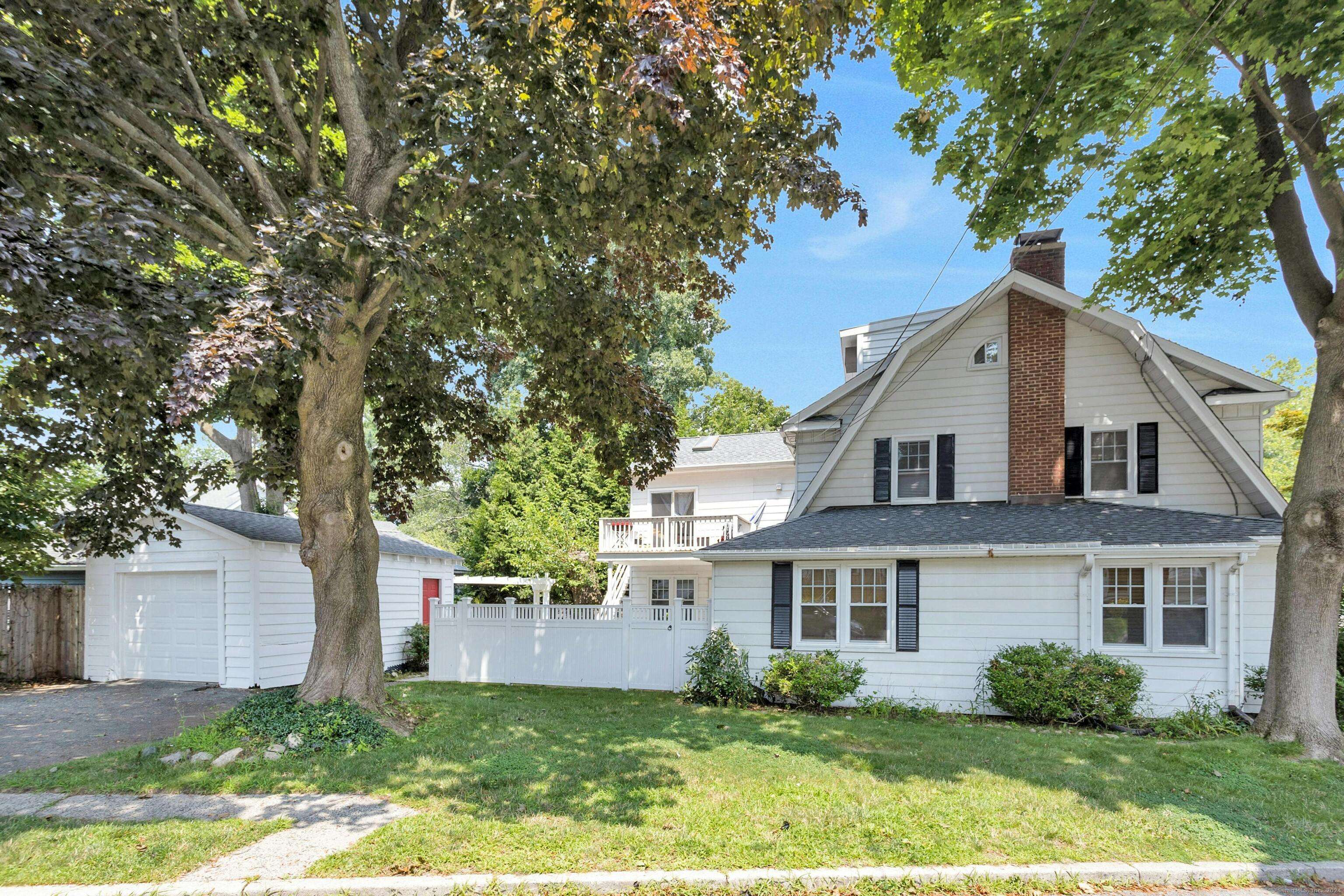 Stamford, CT 06902,43 Mohegan Avenue
