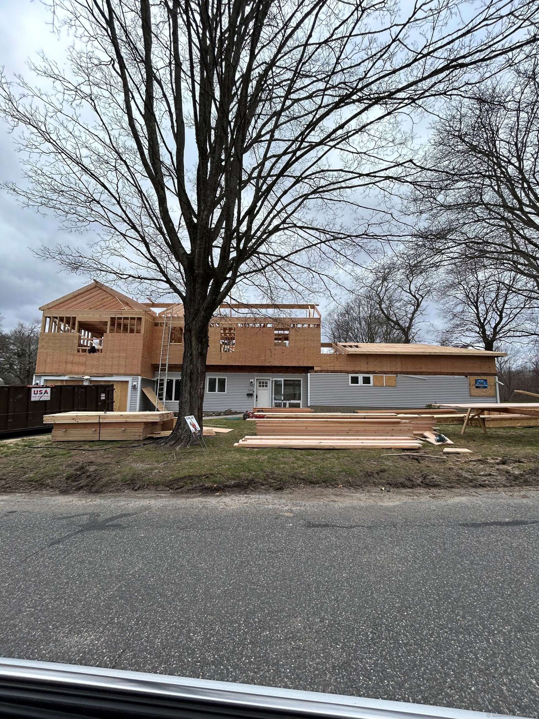 104 Eastfield Road, Waterbury, CT 06708