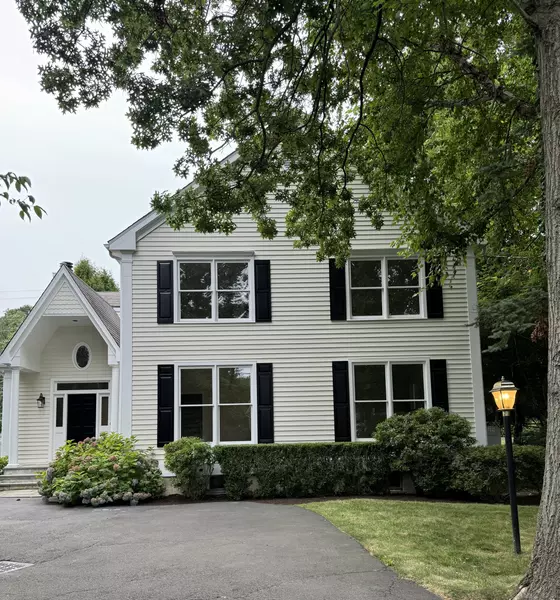 107 Summit Road, Greenwich, CT 06878