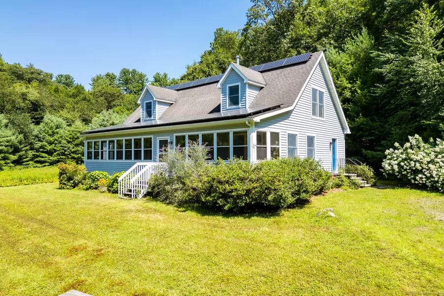 732 Steele Road, New Hartford, CT 06057