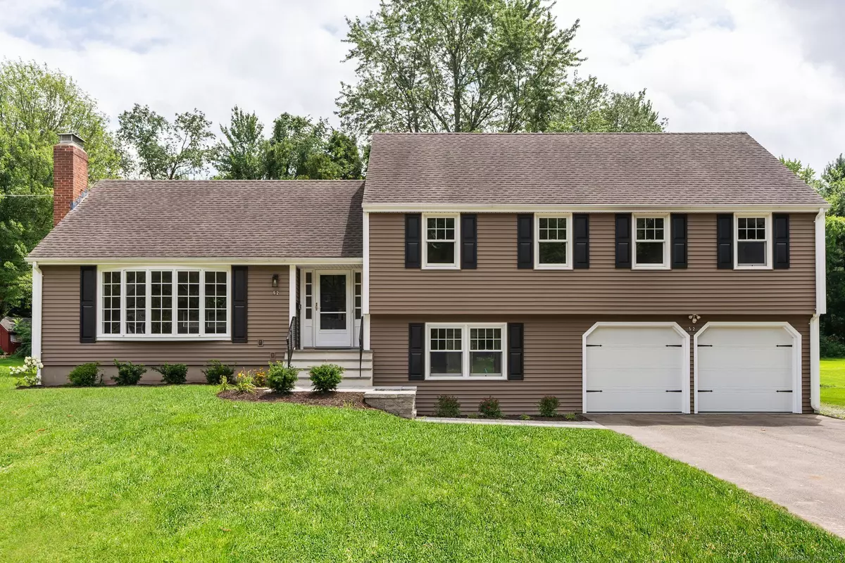 Wethersfield, CT 06109,52 Meadowgate Street