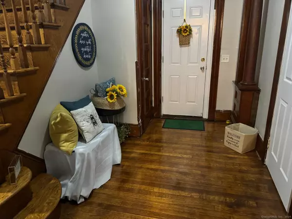 208 Buckingham Street, Waterbury, CT 06710