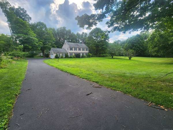 1 Tory Lane, New Milford, CT 06776