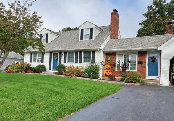 11 Oxford Drive, Enfield, CT 06082