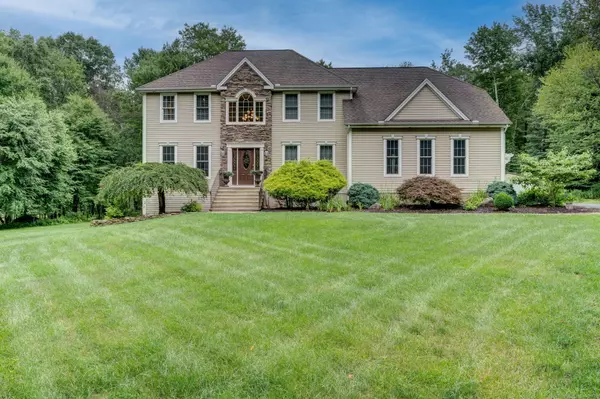 34 Rudnansky Lane, Tolland, CT 06084