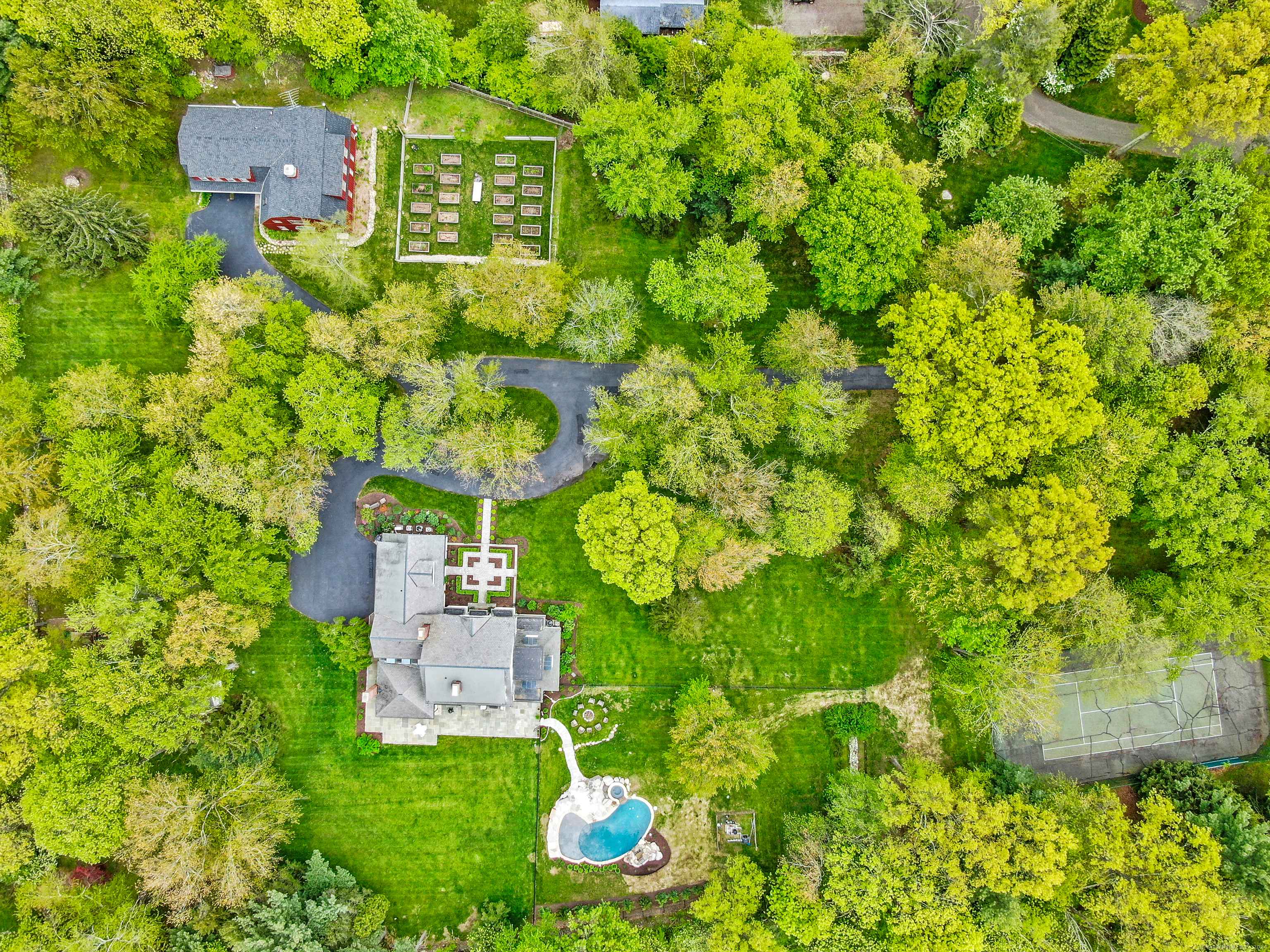 Fairfield, CT 06824,125 Brett Lane