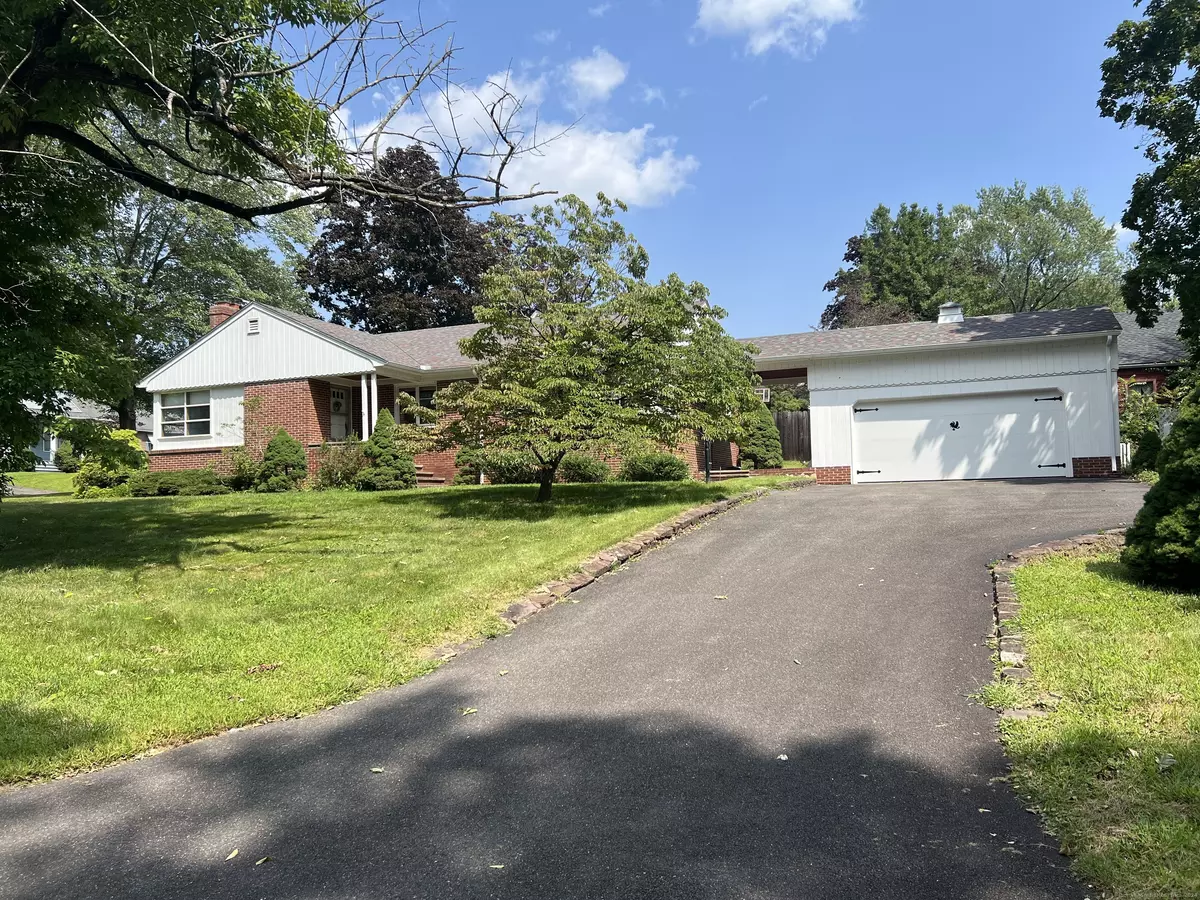 Windsor Locks, CT 06096,45 West Street