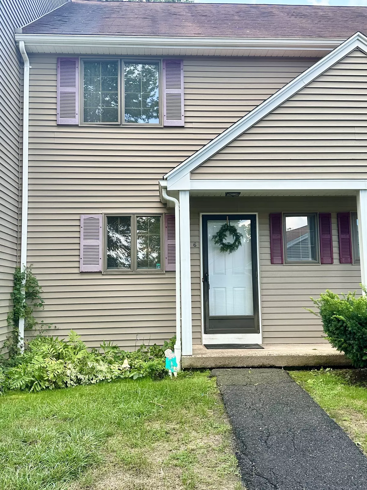 Windsor Locks, CT 06096,6 Partridge Court #6