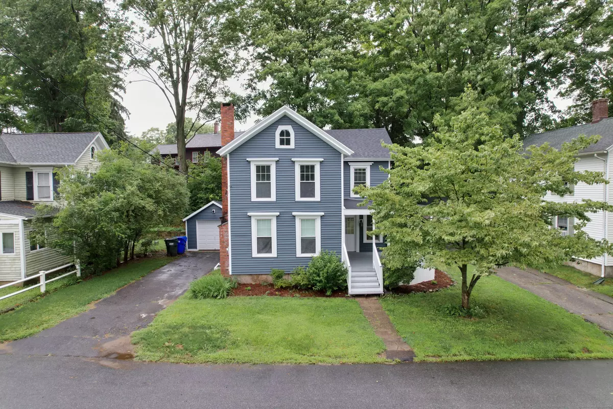 Thomaston, CT 06787,17 Maple Street