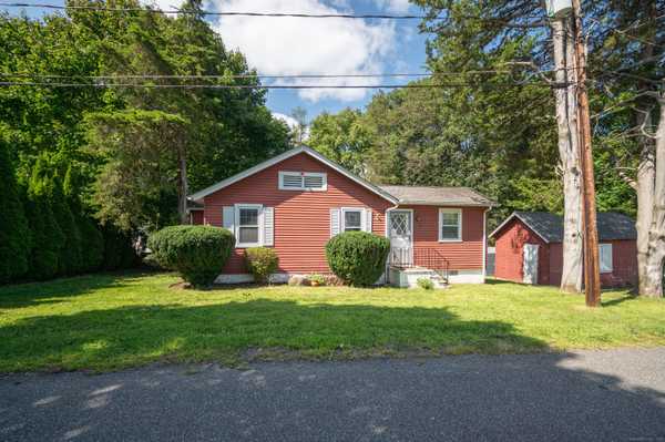 1 Hayes Street, Danbury, CT 06811