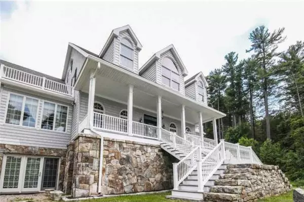 431 West Wakefield Boulevard, Winchester, CT 06098