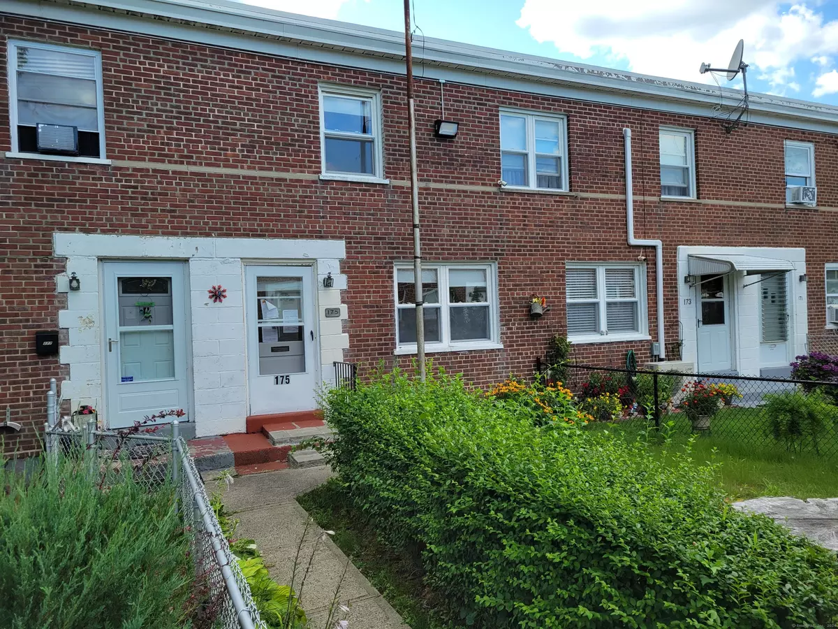 Bridgeport, CT 06610,37 Court D Avenue #175