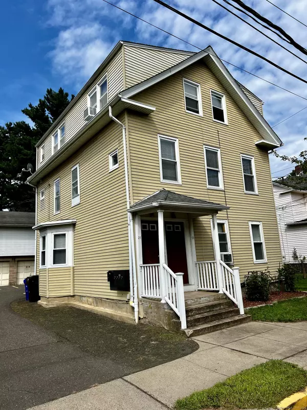 21 Oak Street #2, Middletown, CT 06457