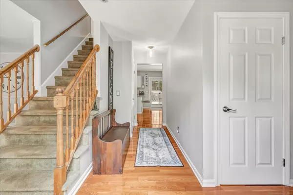 Oxford, CT 06478,119 Bee Mountain Road