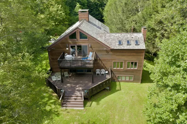 Woodbury, CT 06798,148 Flanders Road