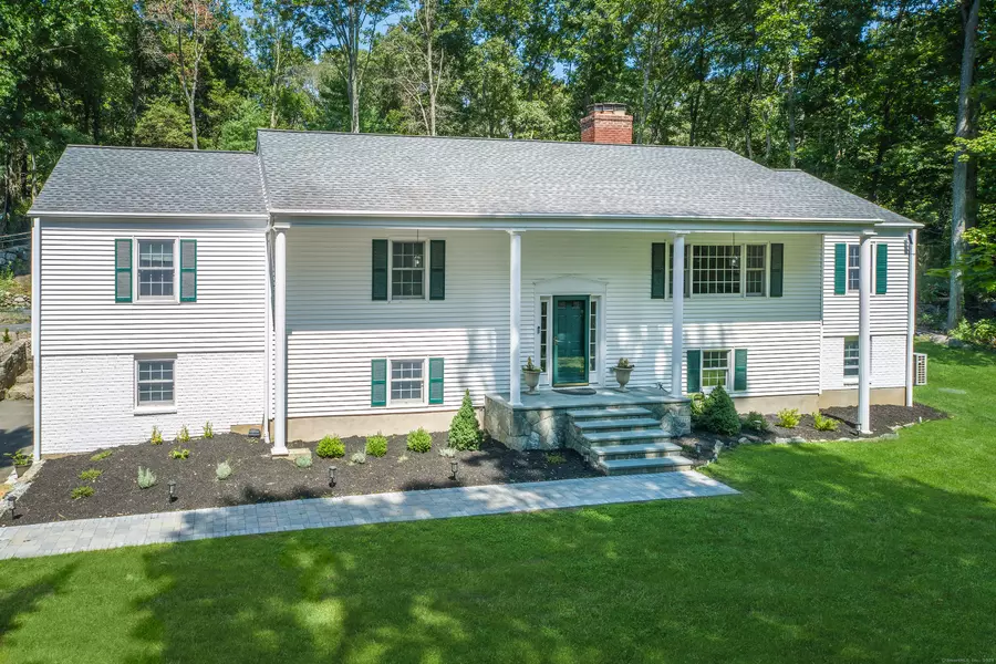 41 Indian Cave Road, Ridgefield, CT 06877