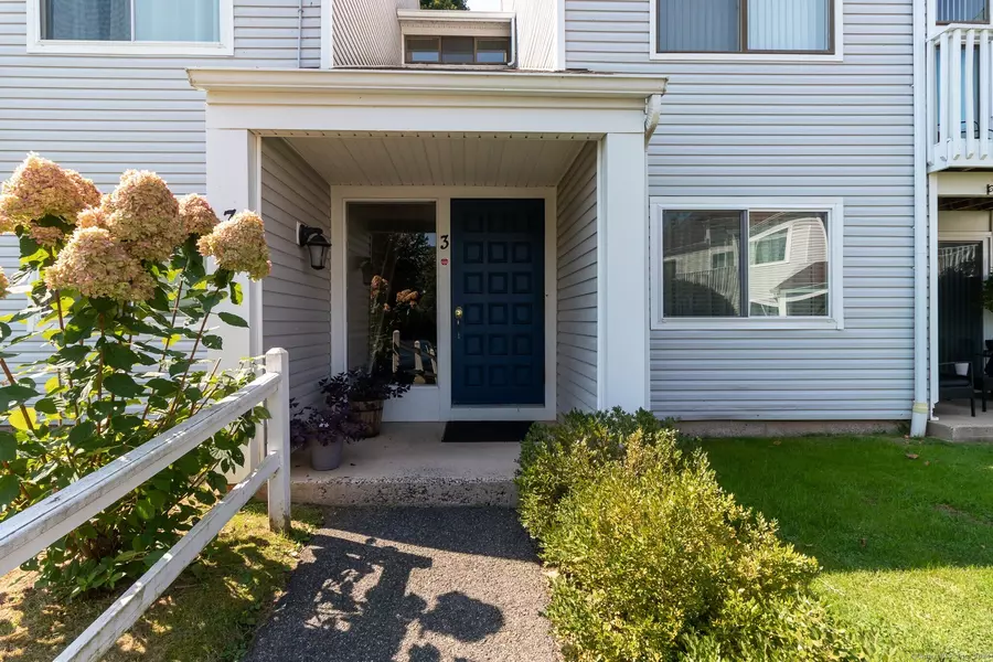 3 Brookwood Drive #APT D, Rocky Hill, CT 06067