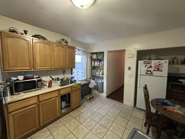 Hartford, CT 06114,71 Franklin Avenue