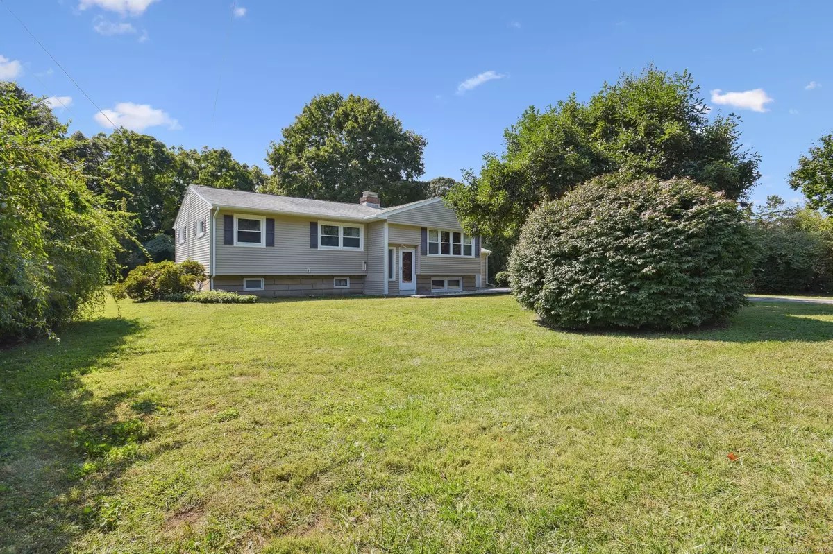 Stonington, CT 06355,7 Riverbend Drive