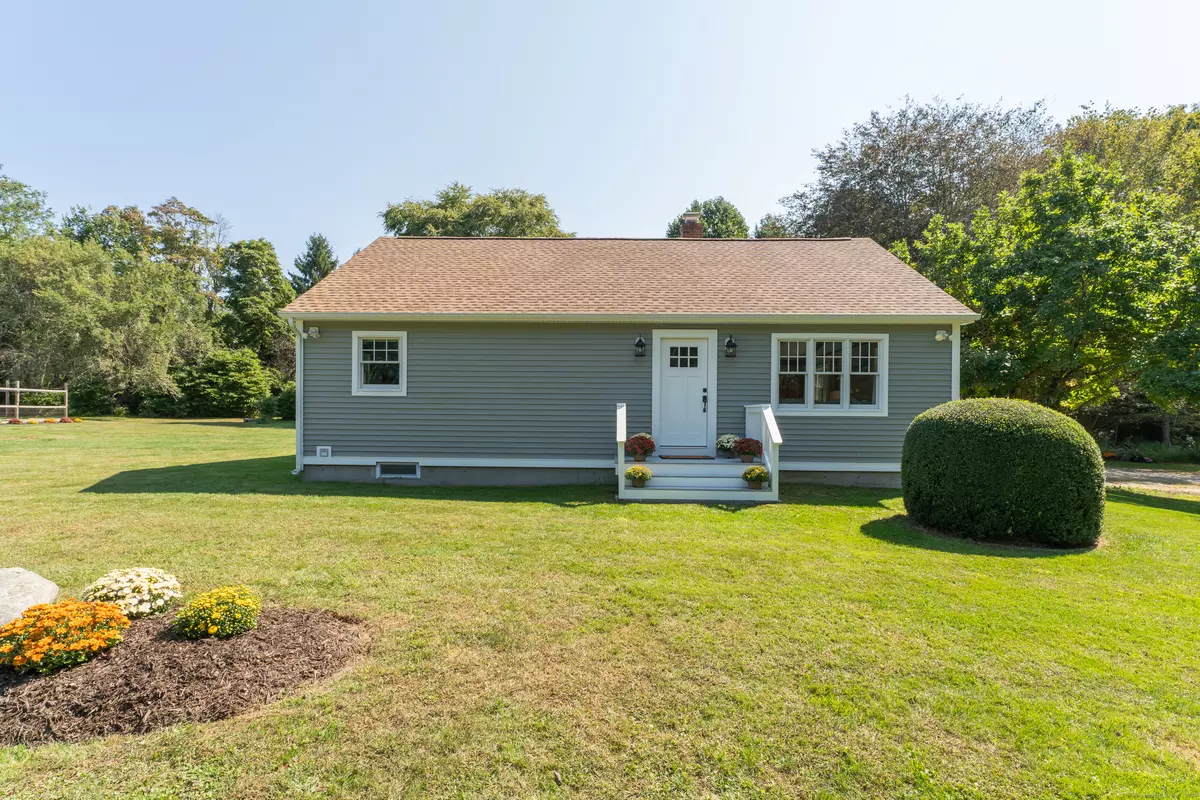 North Stonington, CT 06359,674 Pendleton Hill Road