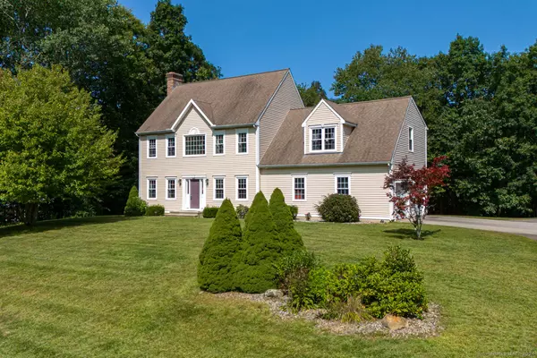 76 Ashley Lane, Colchester, CT 06415