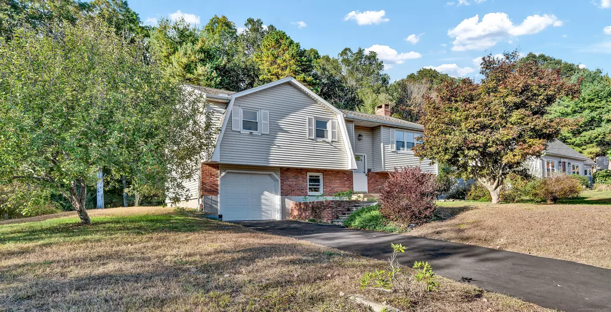 Colchester, CT 06415,132 Elliot Drive