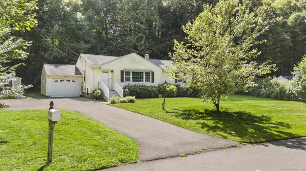 Cheshire, CT 06410,5 Rockview Drive