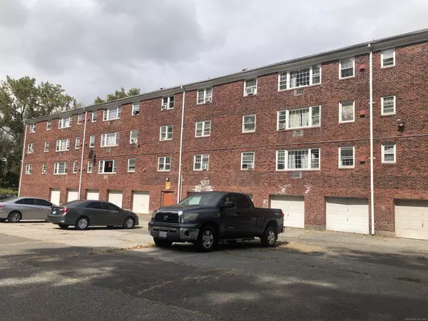 East Hartford, CT 06108,505 Burnside Avenue #APT C14