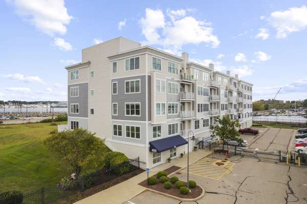 400 Bank Street #APT 307, New London, CT 06320