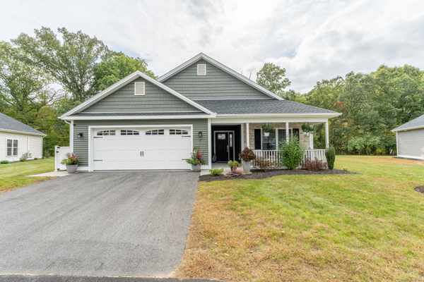 17 Henry Drive #17, Plainfield, CT 06354