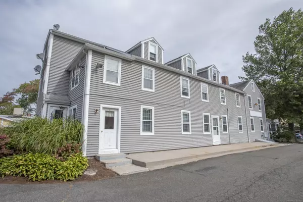 129 Main Street #26, Old Saybrook, CT 06475